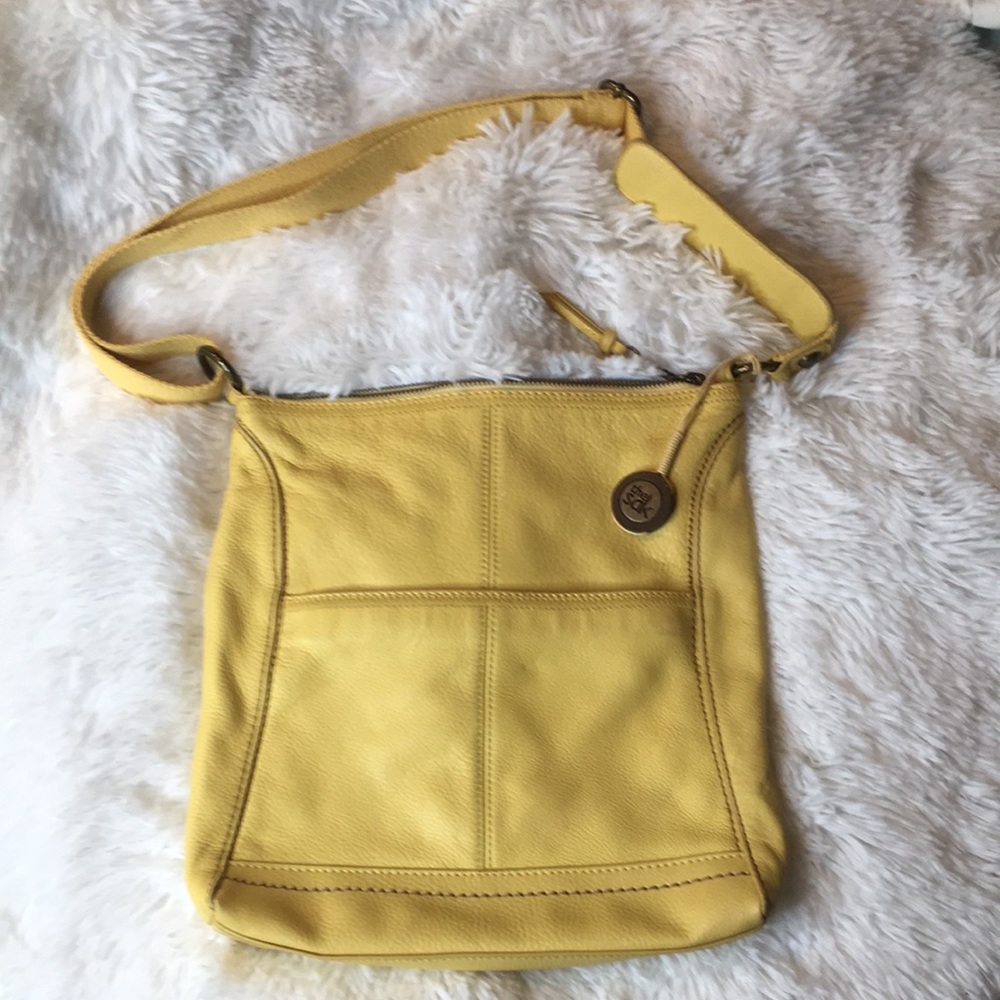 He sak crossbody